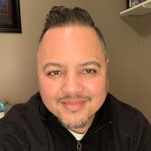 Meet your Posher, Gregory